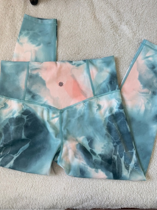 Athleta Pants - Athleta elation 7/8 leggings size medium